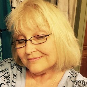 Meet your Posher, Cathy